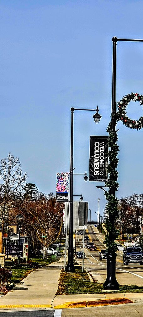 Columbus, Wisconsin Holiday Decorations 2020 03