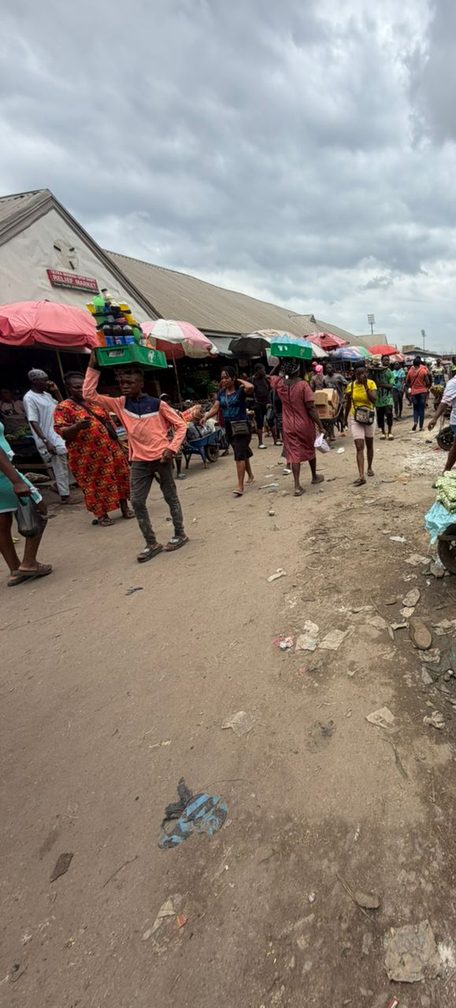 Relief market in Owerri 6