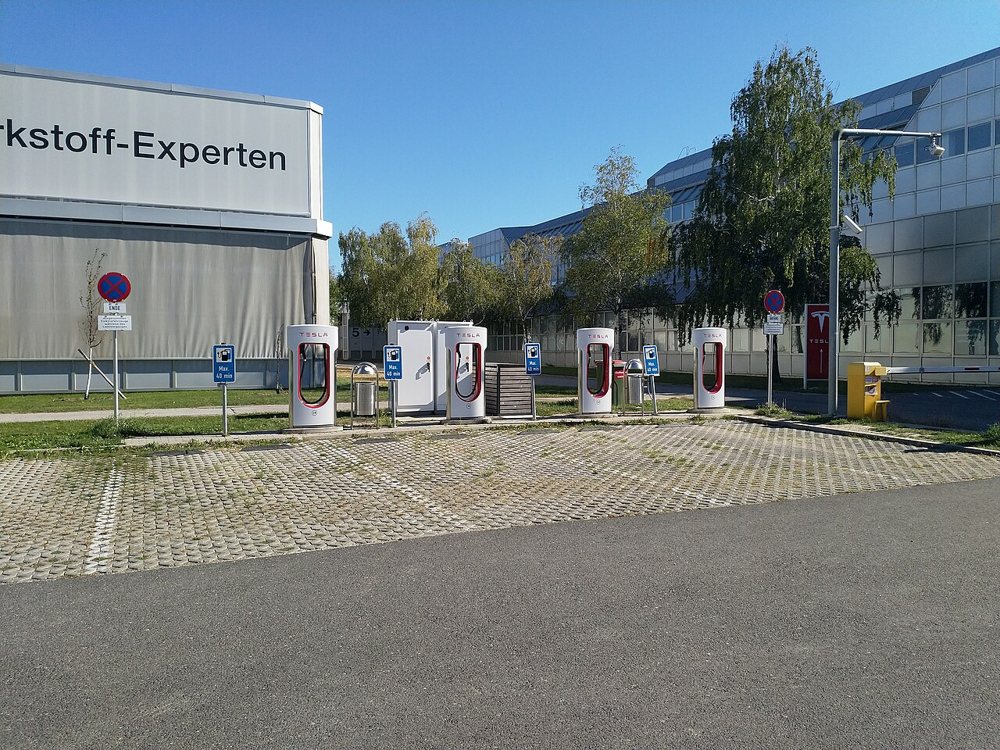 The Tesla Supercharger at Tech Park Vienna